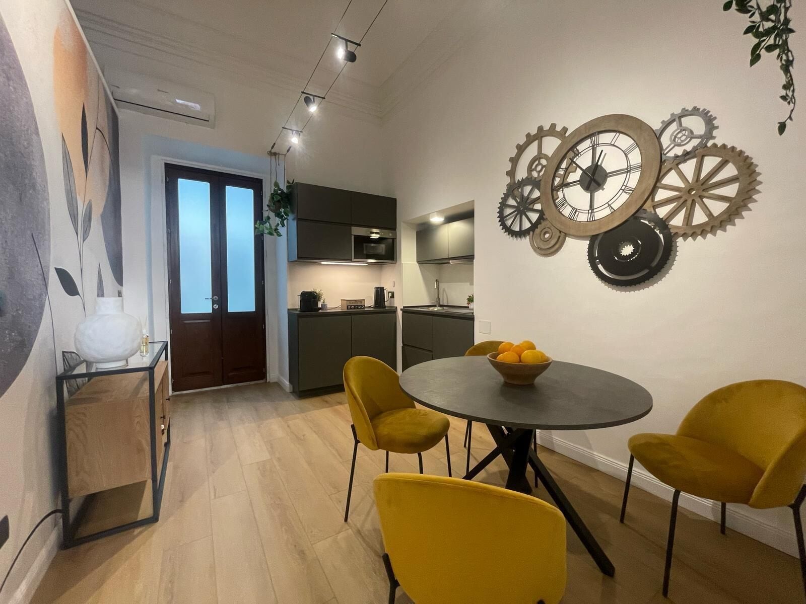 Apartment, 2 Bedrooms, Kitchen, City View | Private kitchen | Full-sized fridge, microwave, stovetop, espresso maker