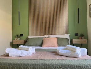 Apartment, 2 Bedrooms, Kitchen, City View | 2 bedrooms, premium bedding, desk, laptop workspace - Maison Etnea (Catania)