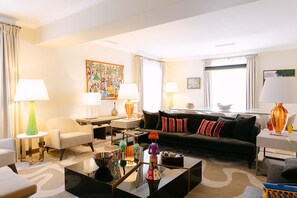 Living area - The house in the vineyards (Orange)