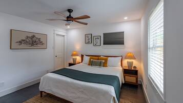 5 habitaciones, tabla de planchar con plancha, wifi y ropa de cama
