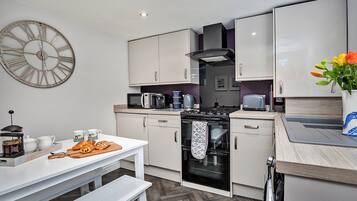 Apartment | Private kitchen