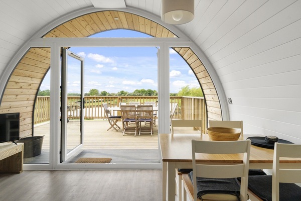 Chalet | Dining