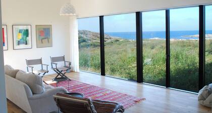 Architect house with sea view in the middle of nature