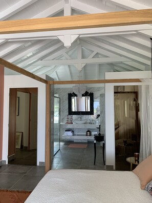 2 bedrooms, in-room safe, iron/ironing board, free WiFi - Charming villa in Anse Marcel. (Saint-Martin)