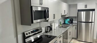 Newly Built Home Away from Home - Close to WEM and River Cree Resort/Casino