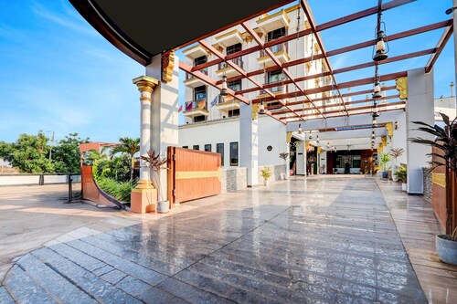 Hotel in Bidar With Stunning Fort Views