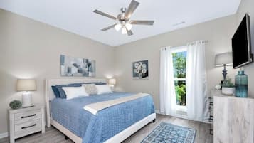 2 chambres, fer et planche à repasser, Wi-Fi, draps fournis