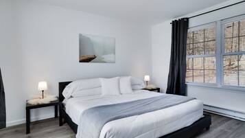 4 dormitorios, tabla de planchar con plancha, cuna de viaje