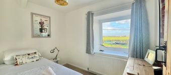 Rural Retreat Near The Sea