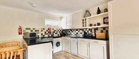 Fridge, microwave, oven, dishwasher