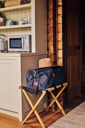 Blackout drapes, iron/ironing board, free WiFi, bed sheets