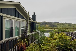 Exterior - Madeira House (Jenner)
