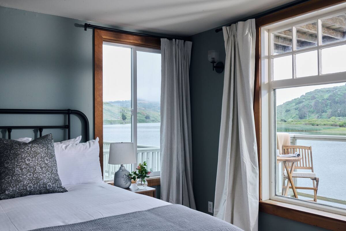 Standard Single Room, Balcony, River View | Pemandangan dari bilik