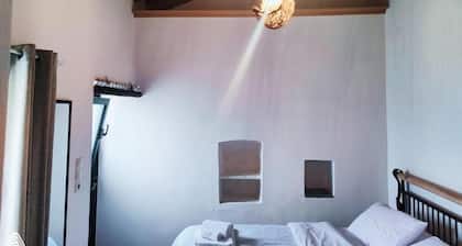 Stone House | Icaria | Airy