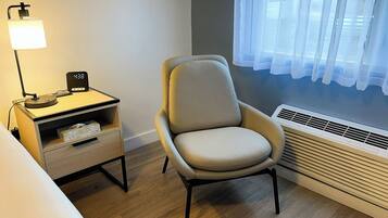 Bureau, espace de travail pour ordinateurs portables