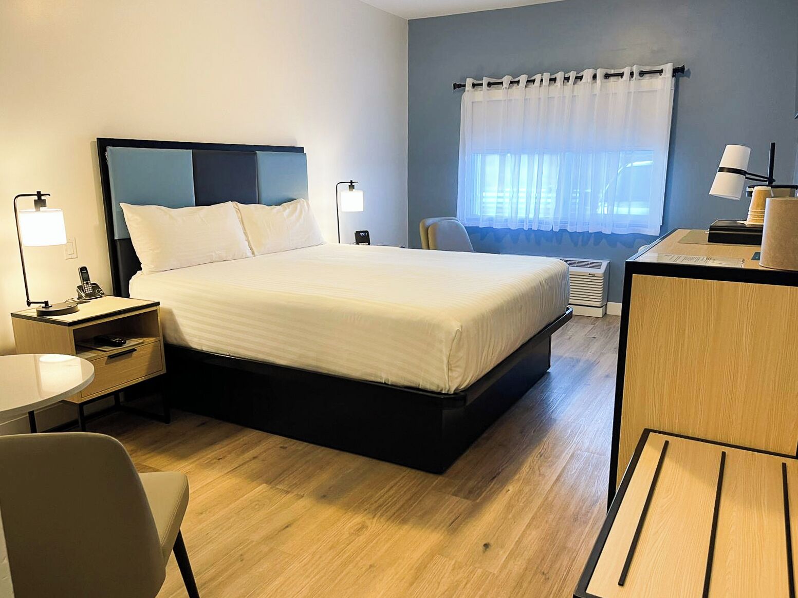 Deluxe Double Room, 1 King Bed, Non Smoking, Pets not allowed