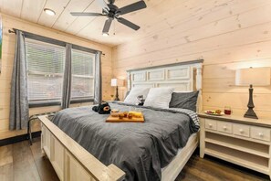 5 bedrooms, iron/ironing board, WiFi