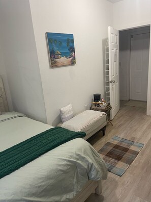 1 sovrum, strykjärn/strykbräda, wi-fi och sängkläder