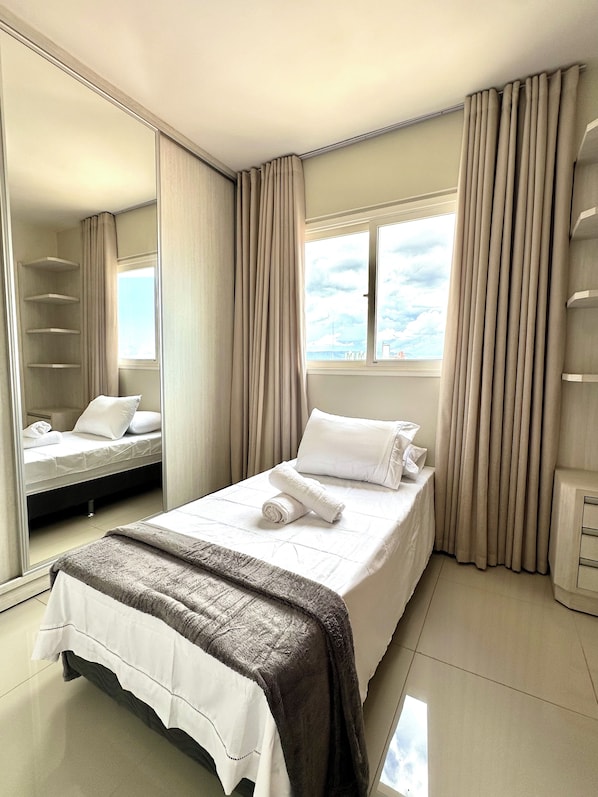 Deluxe Apartment, City View