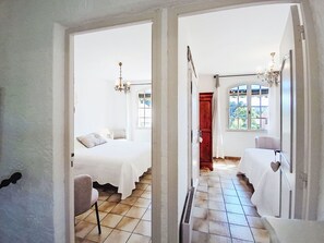 3 chambres, accès à Internet