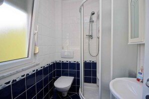 Shower - Studio STUDIO FOR 2 PEOPLE (Punat)