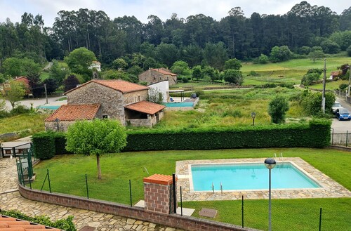 Apartment 'Fabuloso' with Mountain View, Shared Pool and Wi-Fi