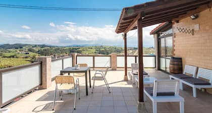 Holiday Home 'La Centinela' with Mountain Views, Private Pool and Wi-Fi