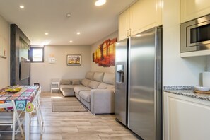 Interior - Holiday Home 'La Centinela' with Mountain Views, Private Pool and Wi-Fi (Miengo)