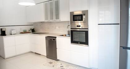 Apartment 'Ideal Turismo' with Balcony and Wi-Fi