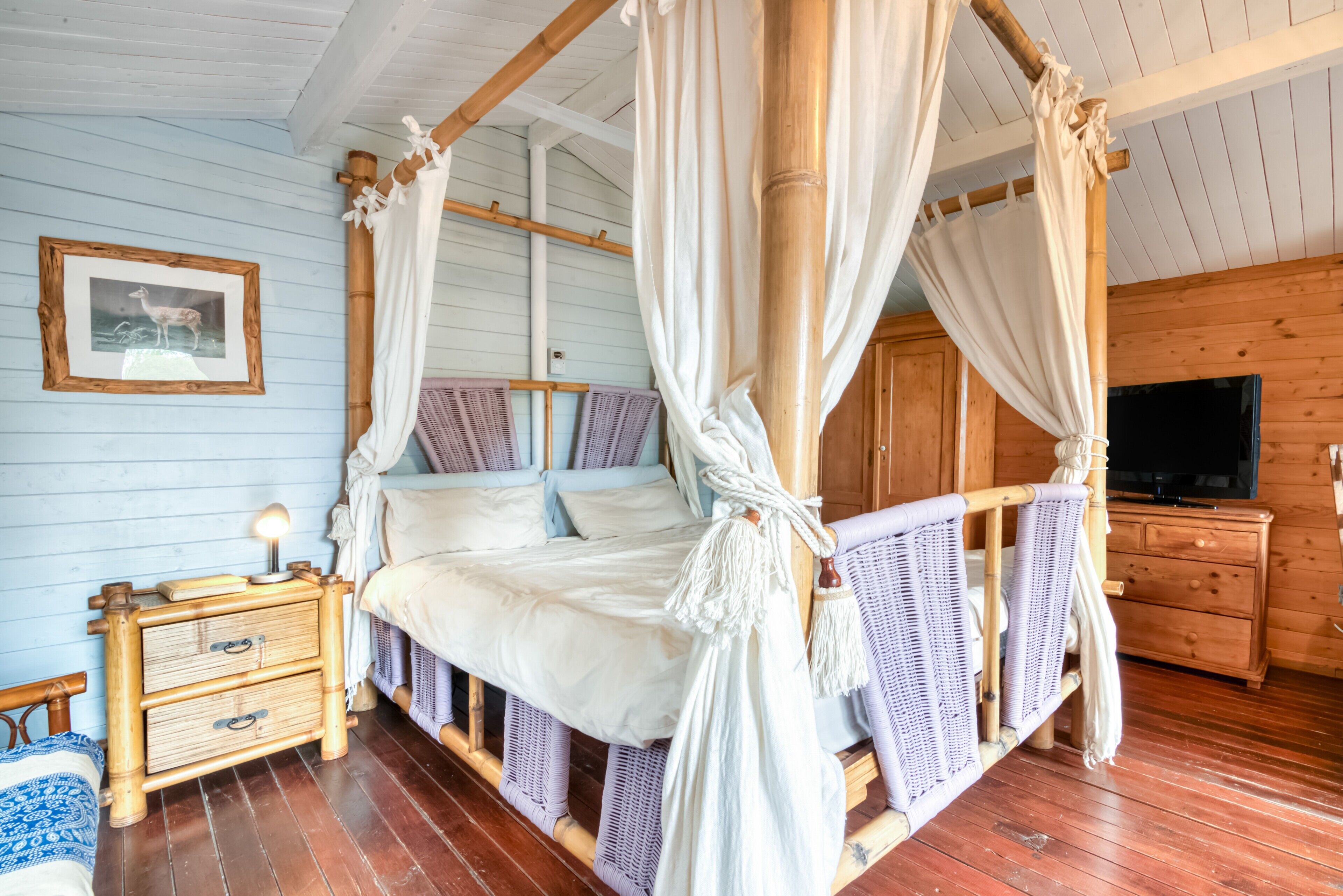 1 camera, Wi-Fi gratuito, lenzuola