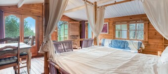 Cabane 'Del Paso' avec piscine partagée, jardin partagé et Wi-Fi