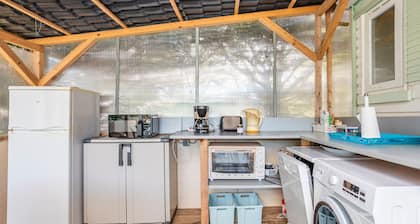 Les Mimosas – Private Estate on Île d'Oléron with Terrace, Bikes & Beach Access