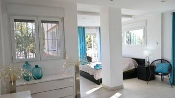 3 camere, ferro/asse da stiro, Wi-Fi gratuito, lenzuola