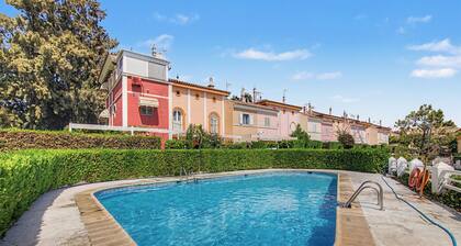 Apartment 'Mirador Del Golf' with Shared Pool, Private Terrace and Wi-Fi