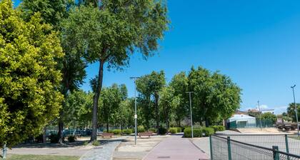 Apartment 'Jp7 Piso 10 Min Sevilla' with Wi-Fi and Air Conditioning