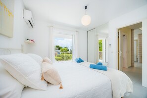 4 habitaciones, tabla de planchar con plancha y wifi gratis 