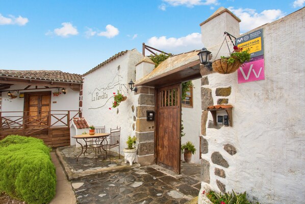 Exterior detail - Vacation 'Casa Taoro' with Wi-Fi (Tanque)