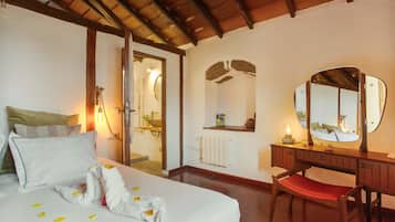 1 slaapkamer, een strijkplank/strijkijzer, gratis wifi, beddengoed