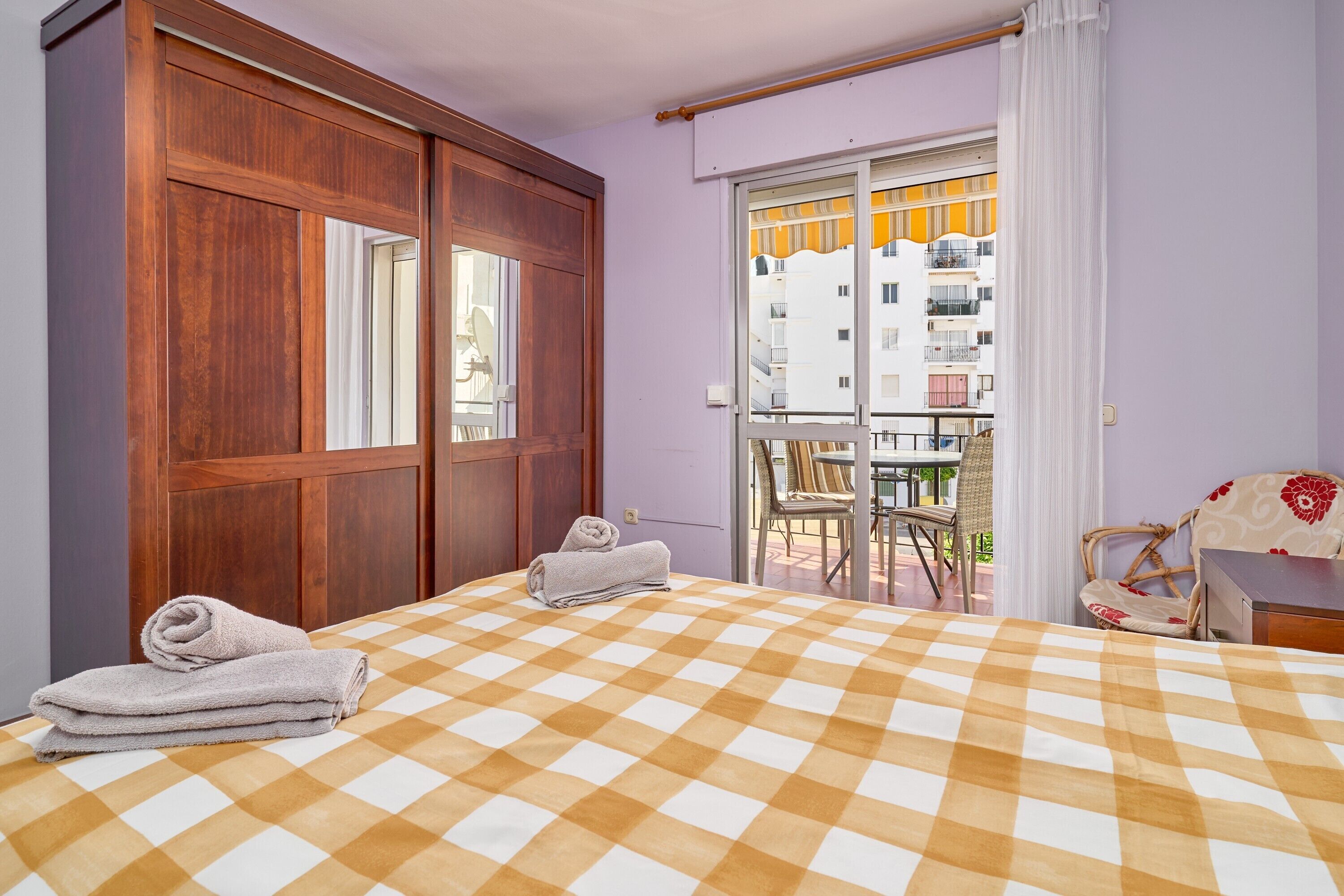 2 habitaciones, wifi gratis y ropa de cama 