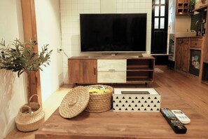 TV