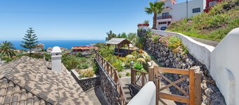 Maison de vacances 'Volcán 18' avec vue sur la mer, terrasse privée et Wi-Fi