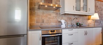 Vacation Home 'VolcĂĄn 16' with Private Terrace, Private Garden and Wi-Fi