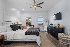 3 chambres, fer et planche à repasser, Wi-Fi gratuit, draps fournis