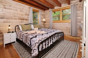 4 bedrooms, WiFi, bed sheets