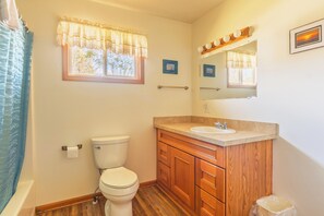 Sèche-cheveux, serviettes fournies