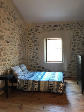 1 quarto, Wi-Fi, roupa de cama