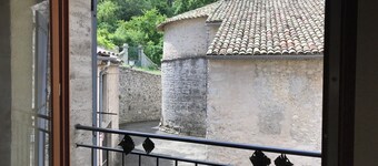 Charming 1-bedroom house in quiet area of Sisteron with WiFi