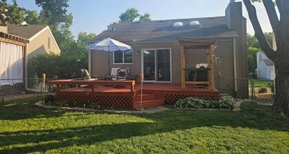 Charming 3-bedroom house in awesome Urbandale!