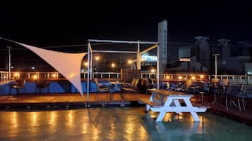 ํ
๋ผ์ค/ํํฐ์ค