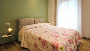 Room - Via Nazionale by Interhome (Sestri Levante)